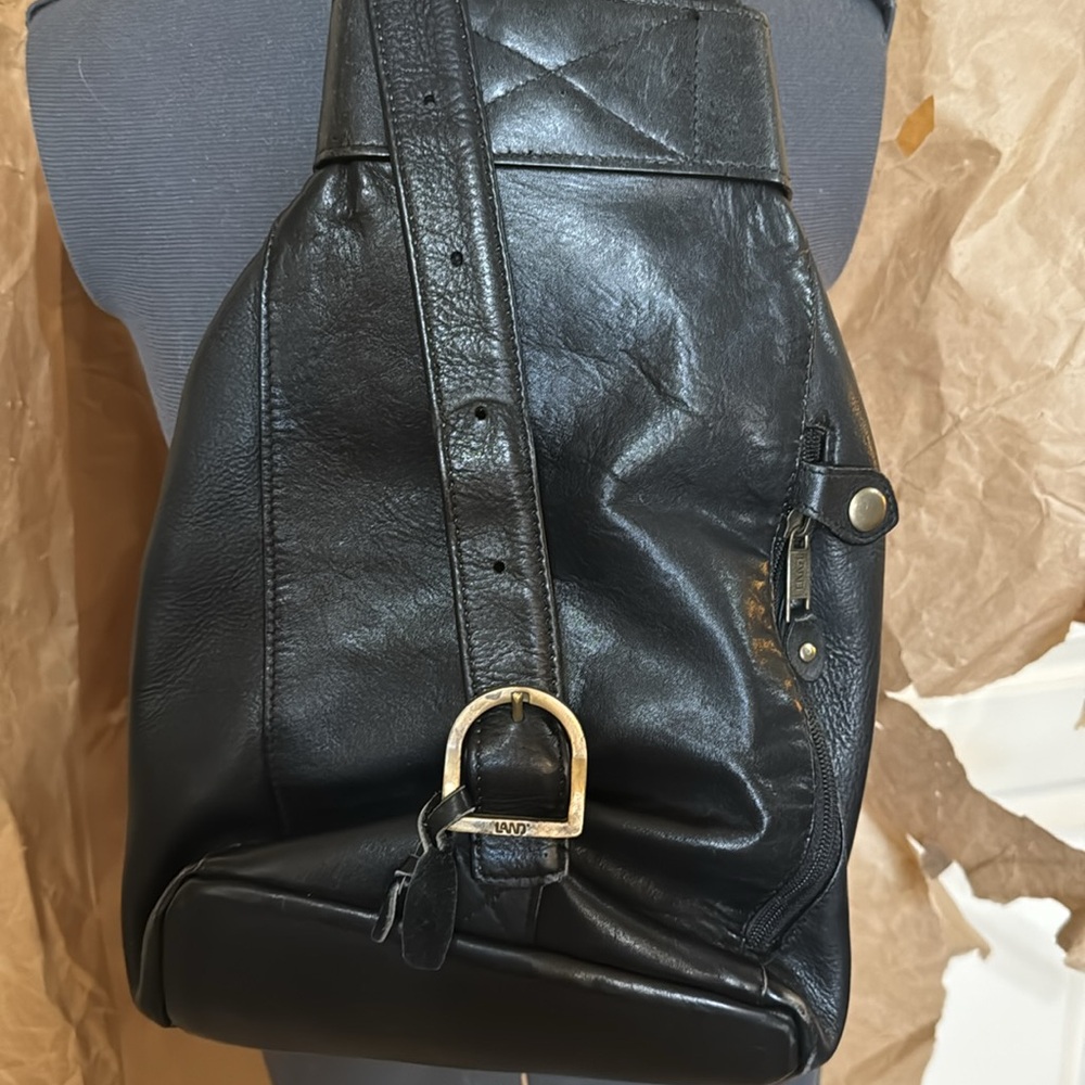 Land -Vintage Leather Bag - Picture 2 of 4